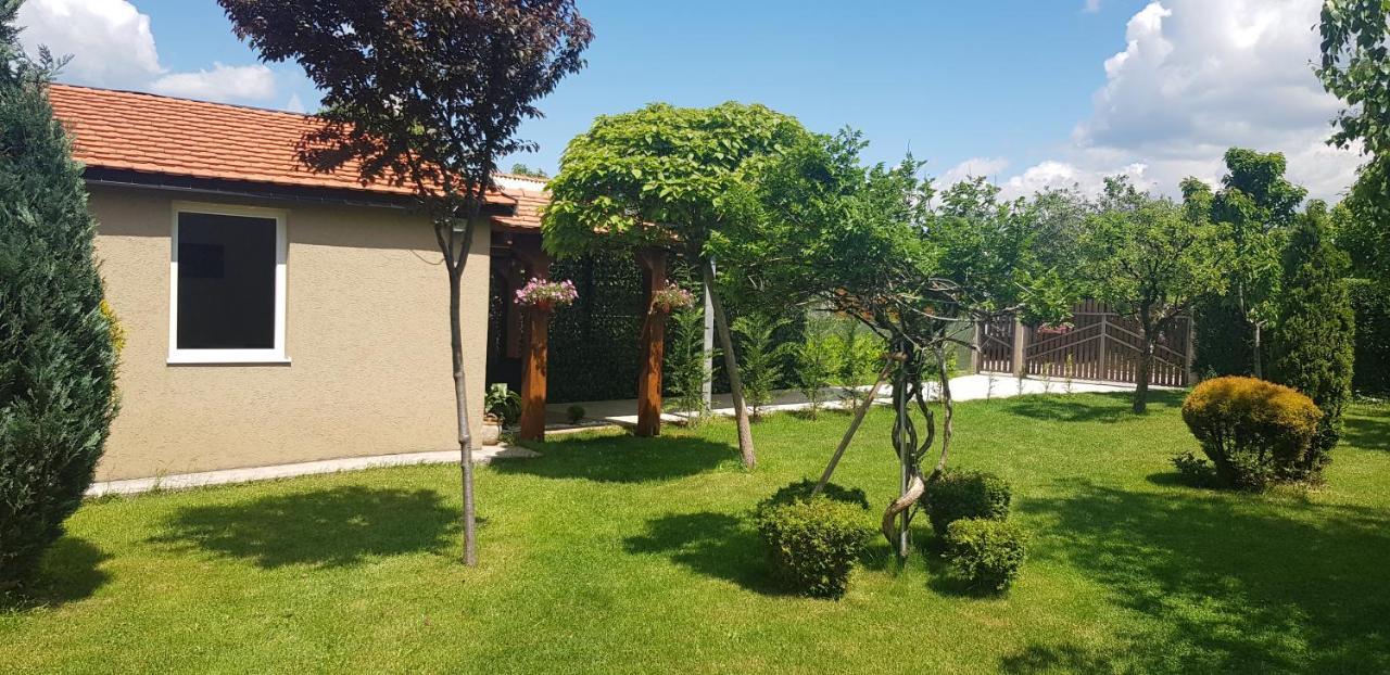 Apartment Lena Nikšić Екстериор снимка
